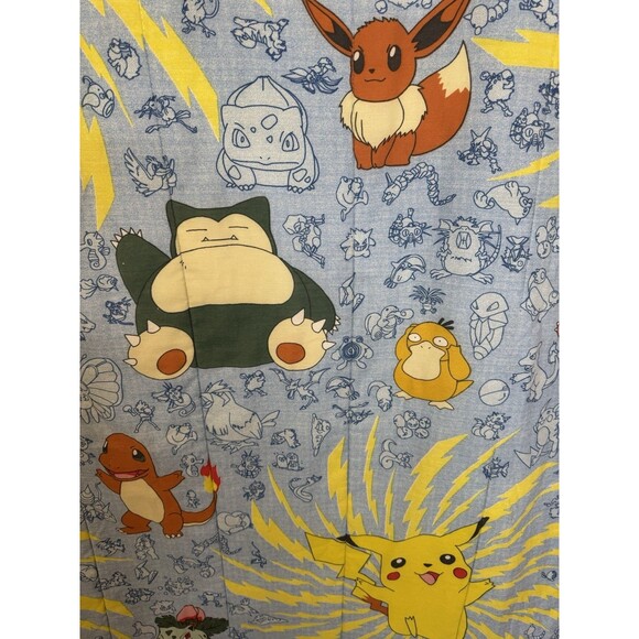 1998 Nintendo Pokemon Comforter 74.5" x 88" Pikachu Charmander - Picture 3 of 10